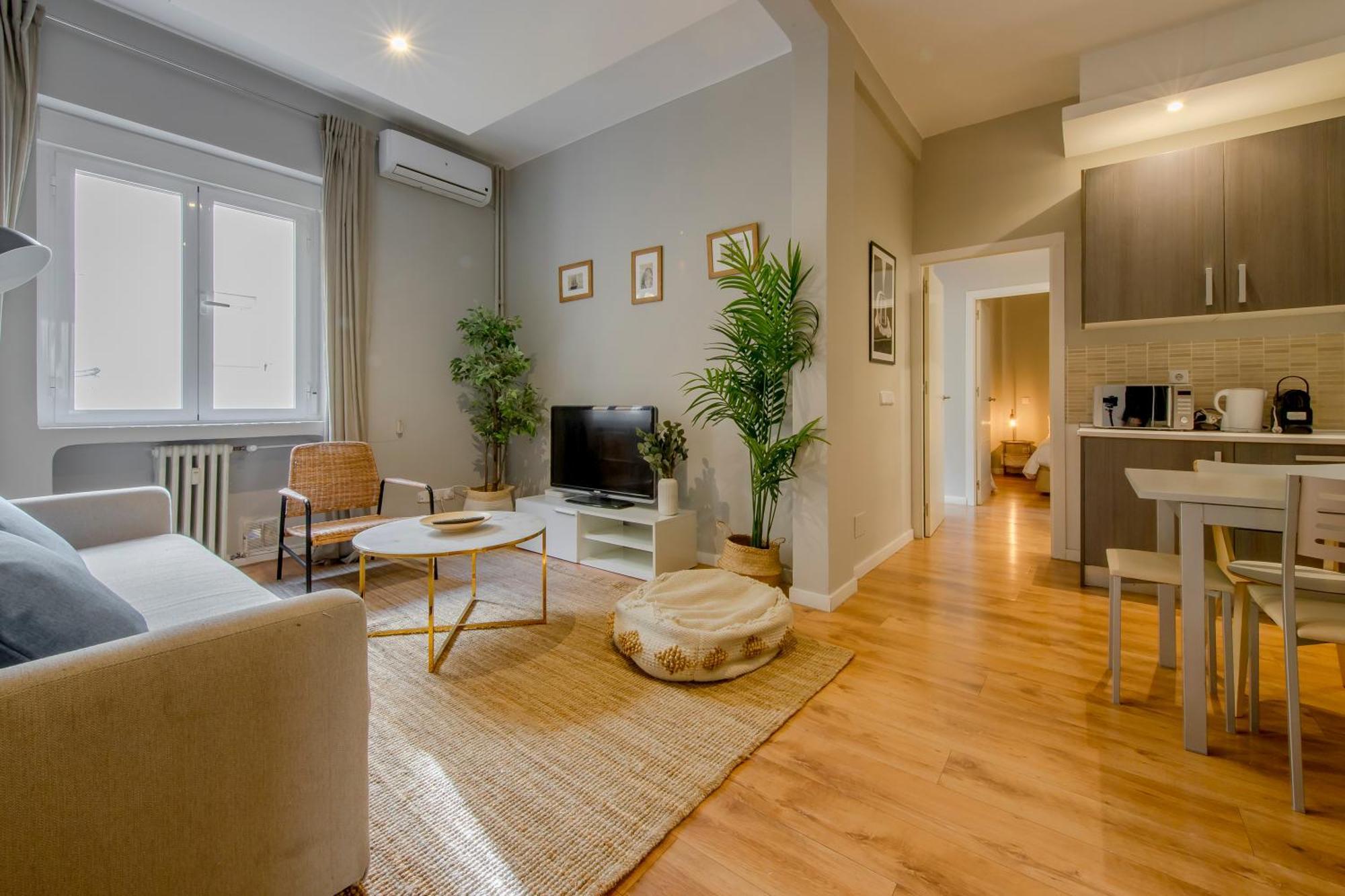 Excelente Piso De 3 Habitaciones En La Latina-Centro Madryt Zewnętrze zdjęcie